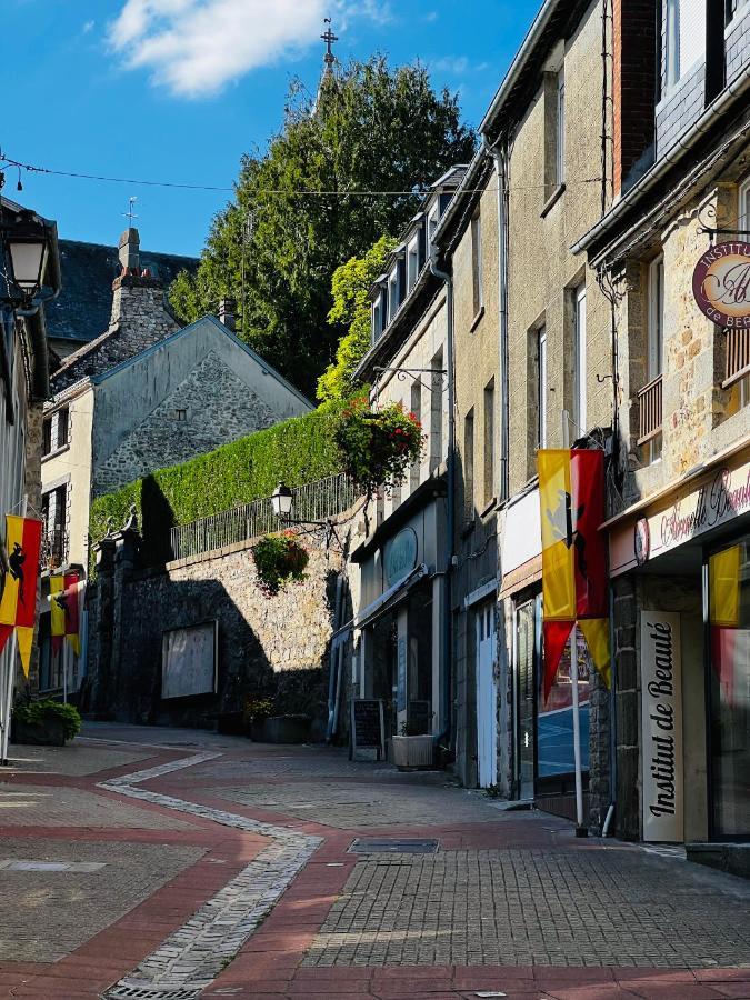 A La Maison - Hebergement De Luxe Domfront  Eksteriør bilde
